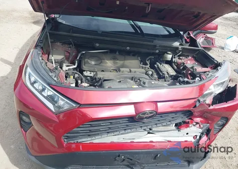 2019 Toyota Rav4 Xle from USA, damaged, VIN JTMP1RFV2KD021348